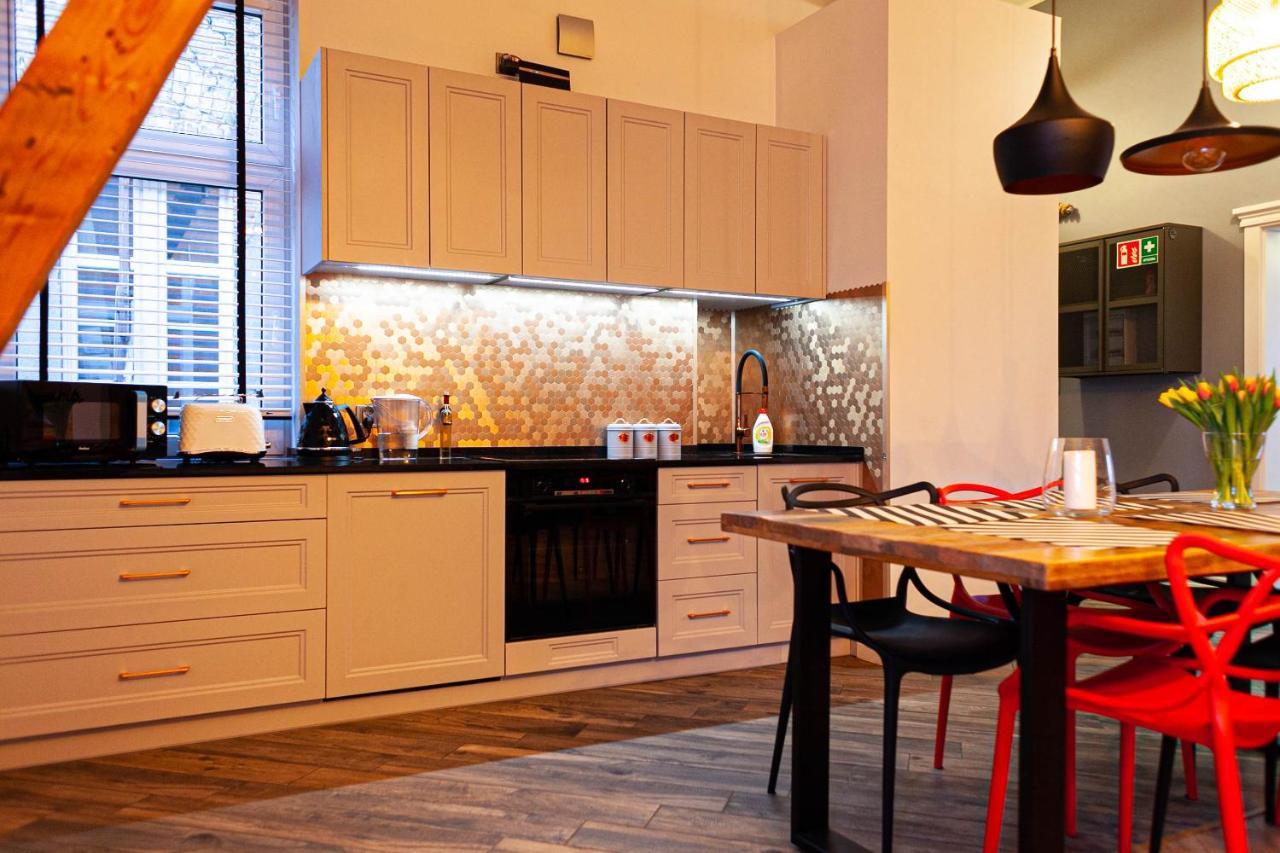 Euro Boho Loft Apartment Гданьск Экстерьер фото